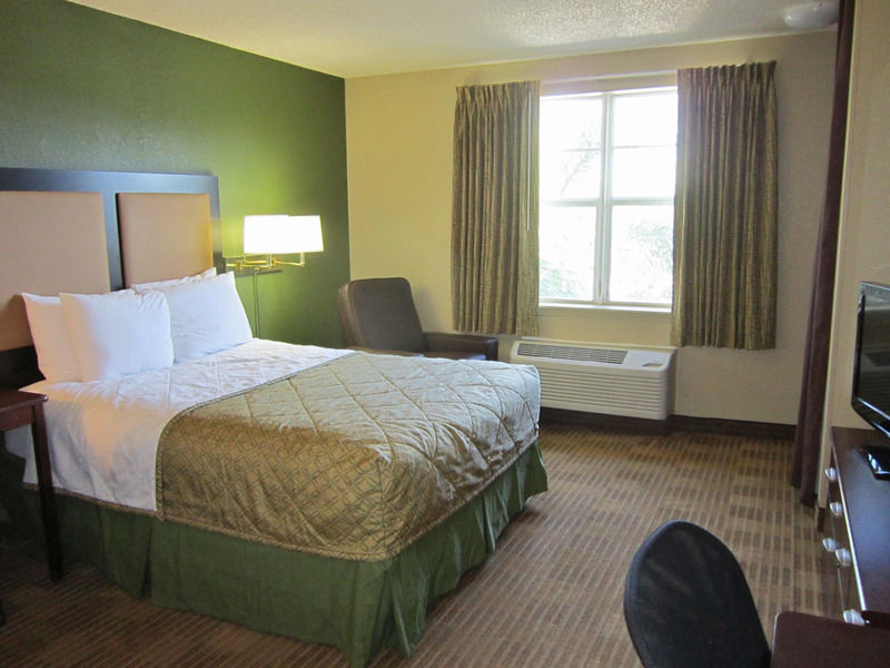 Extended Stay America Suites - Fort Lauderdale - Cypress Creek - Andrews Ave Oakland Park Εξωτερικό φωτογραφία